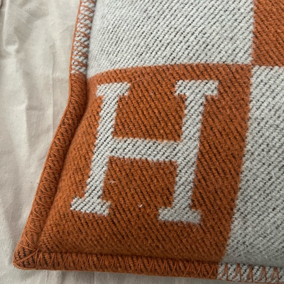 Hermes classic cushions - Picture 3 of 11